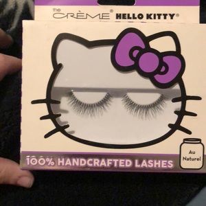 The crime shop hello kitty eyelashes